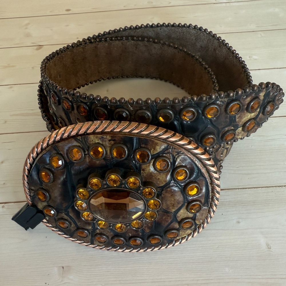 Nocona Embellished Brown Leather Belt w/Bling & Brass Buckle Accents. Size S